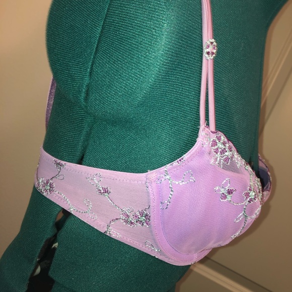 2/$30 VS Angels Bra - 34B - Picture 3 of 5